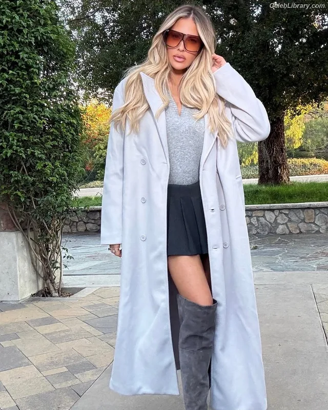 Barbie Blank photo 16 of 1881