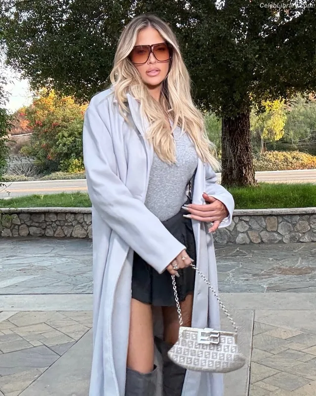 Barbie Blank photo 17 of 1881