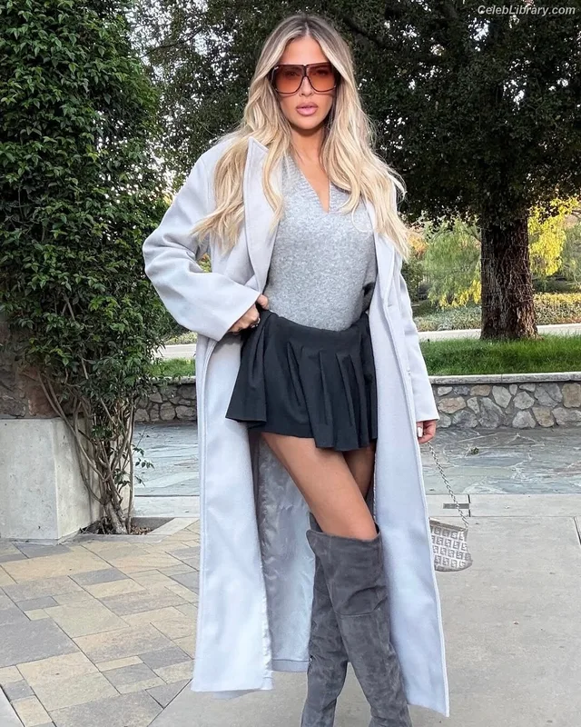 Barbie Blank photo 18 of 1881