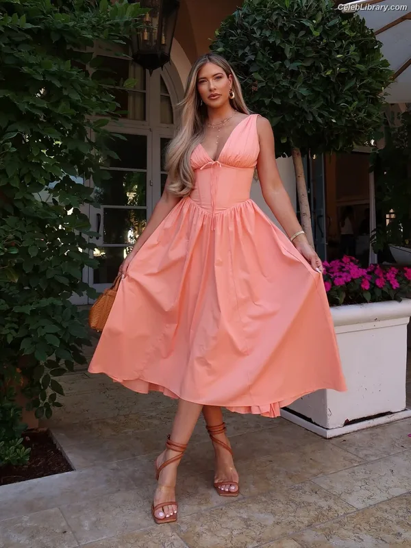 Barbie Blank photo 12 of 1881