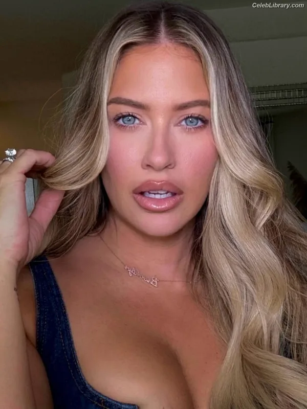 Barbie Blank photo 21 of 1881
