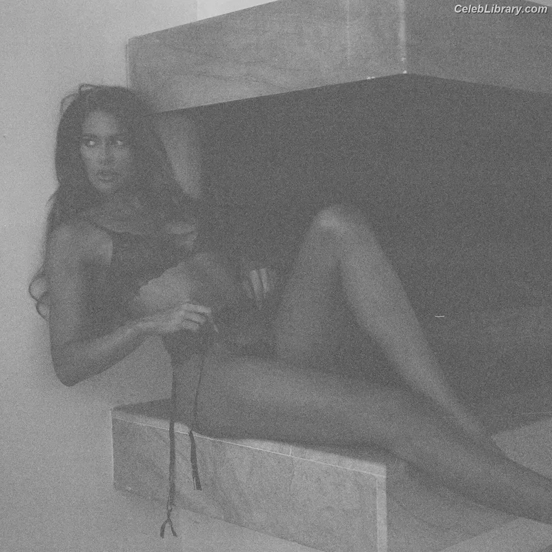 Barbie Blank photo 2 of 1881