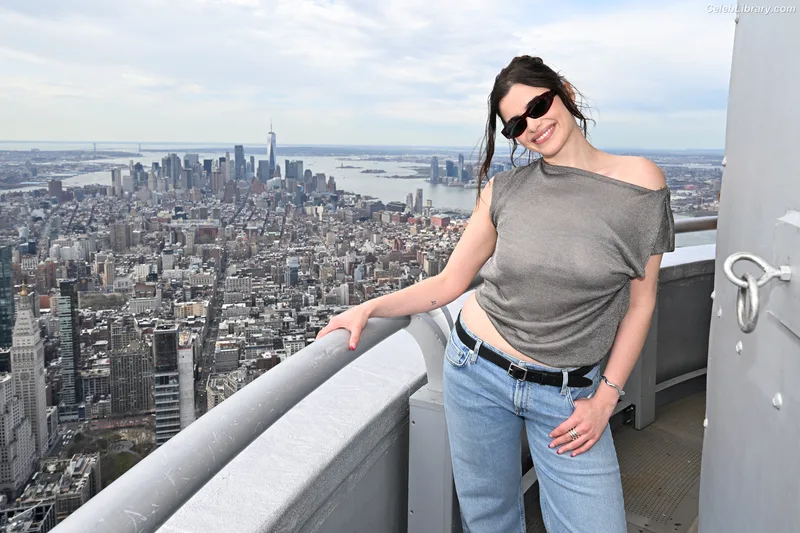 Barbie Ferreira photo 12 of 268