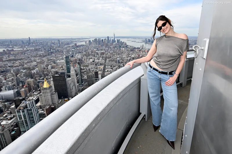 Barbie Ferreira photo 16 of 268