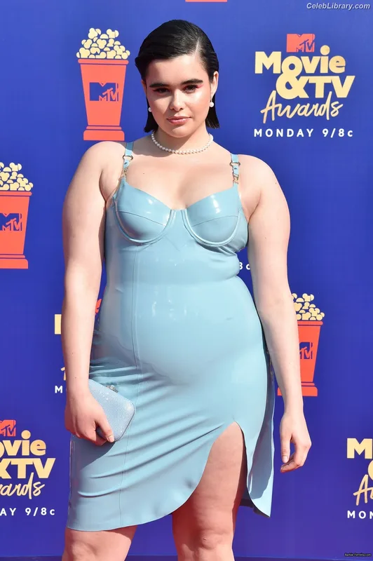 Barbie Ferreira photo 24 of 268