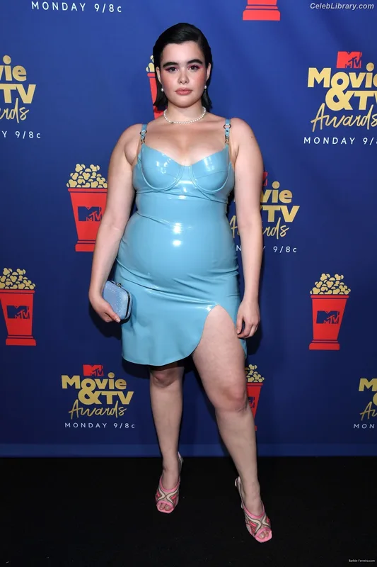 Barbie Ferreira photo 1 of 268