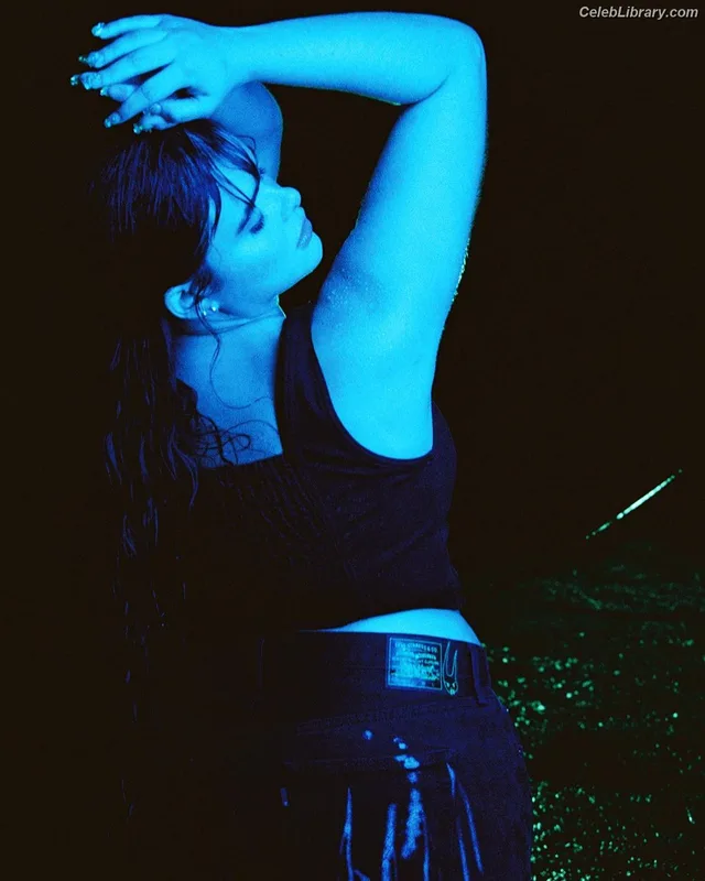 Barbie Ferreira photo 18 of 268