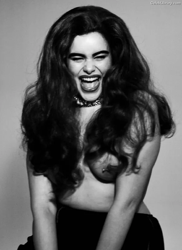 Barbie Ferreira photo 13 of 268