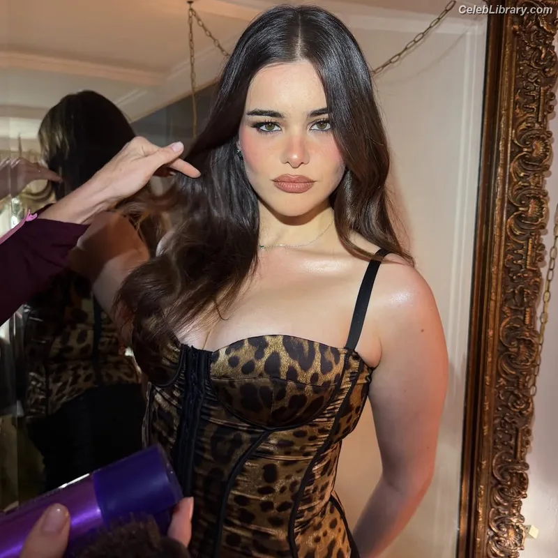 Barbie Ferreira photo 13 of 268