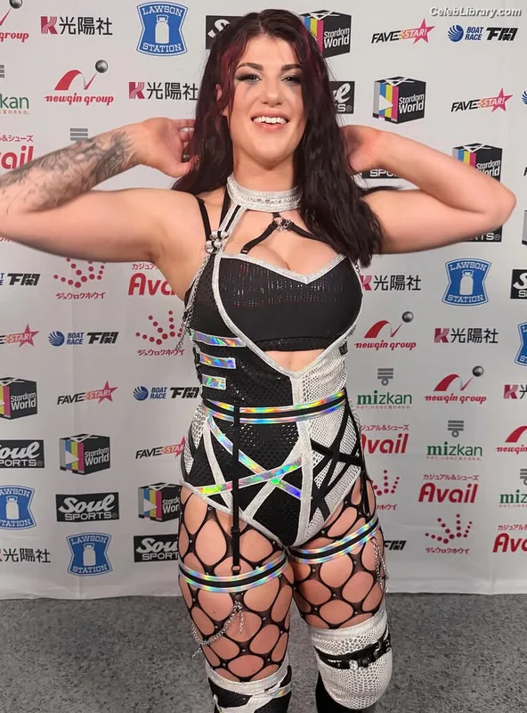 Bea Priestley photo 17 of 1040