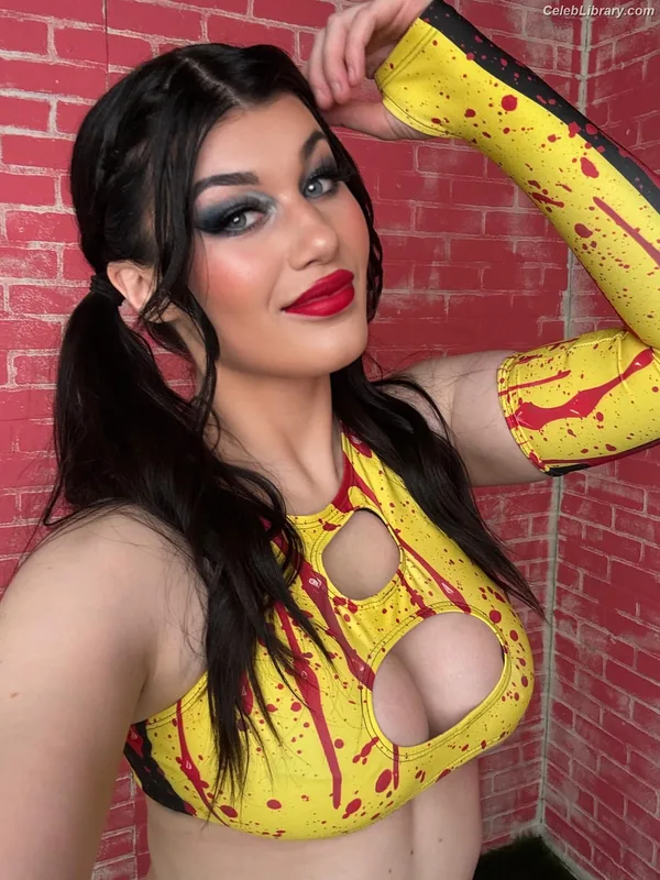 Bea Priestley photo 15 of 1040