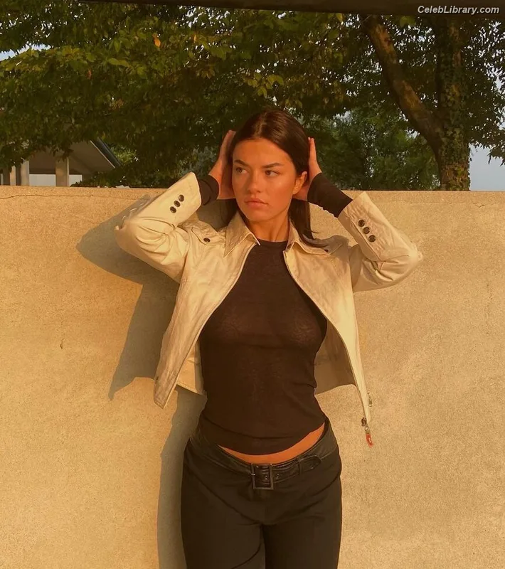 Beatrice Barichella photo 16 of 257
