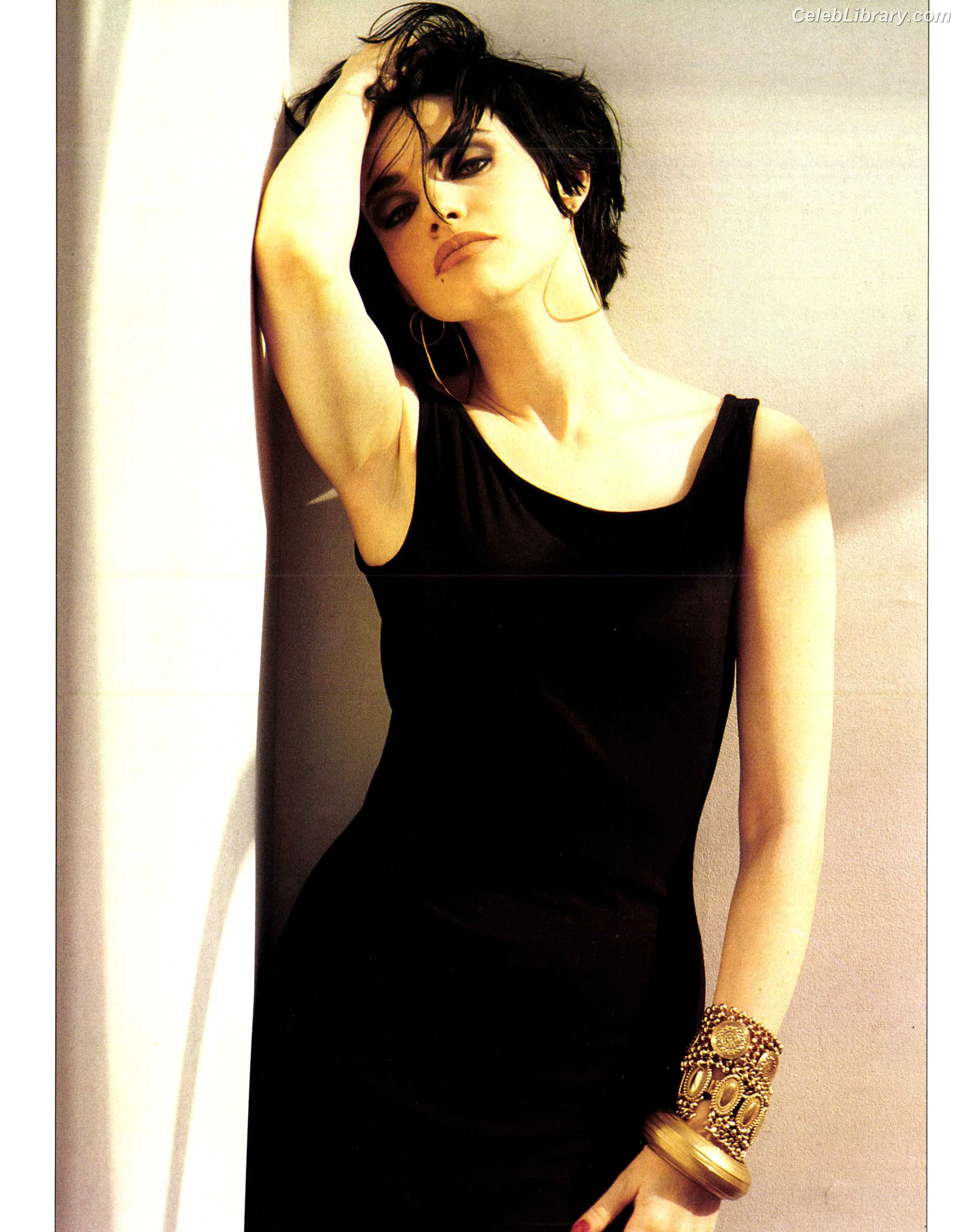 Béatrice Dalle photo 17 of 67