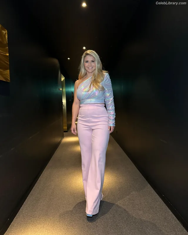 Beatrice Egli photo 22 of 107