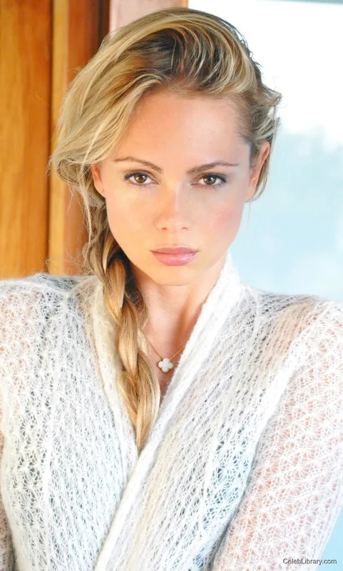 Beatrice Rosen photo 18 of 178