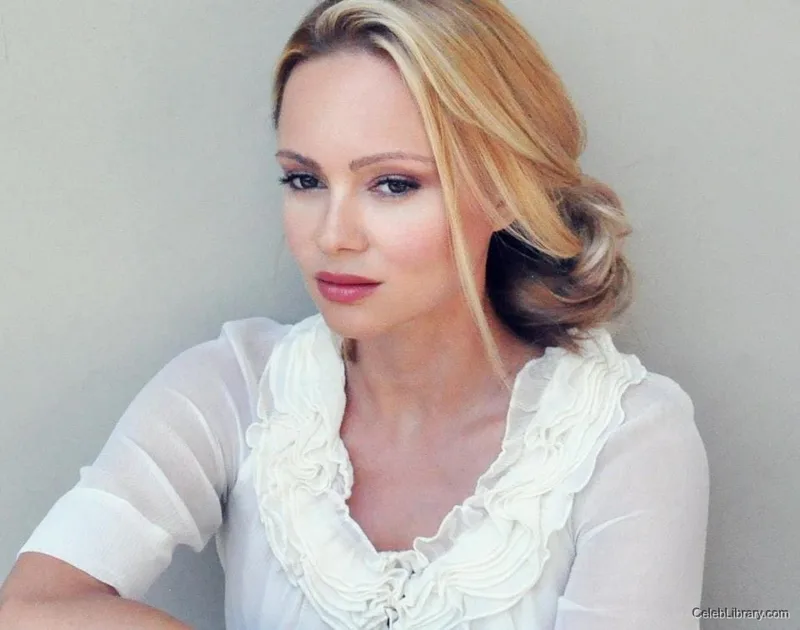 Beatrice Rosen photo 24 of 178