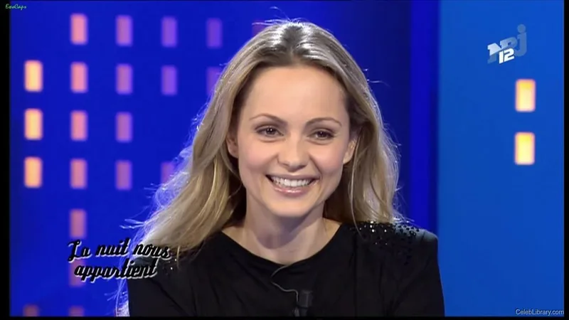 Beatrice Rosen photo 4 of 178