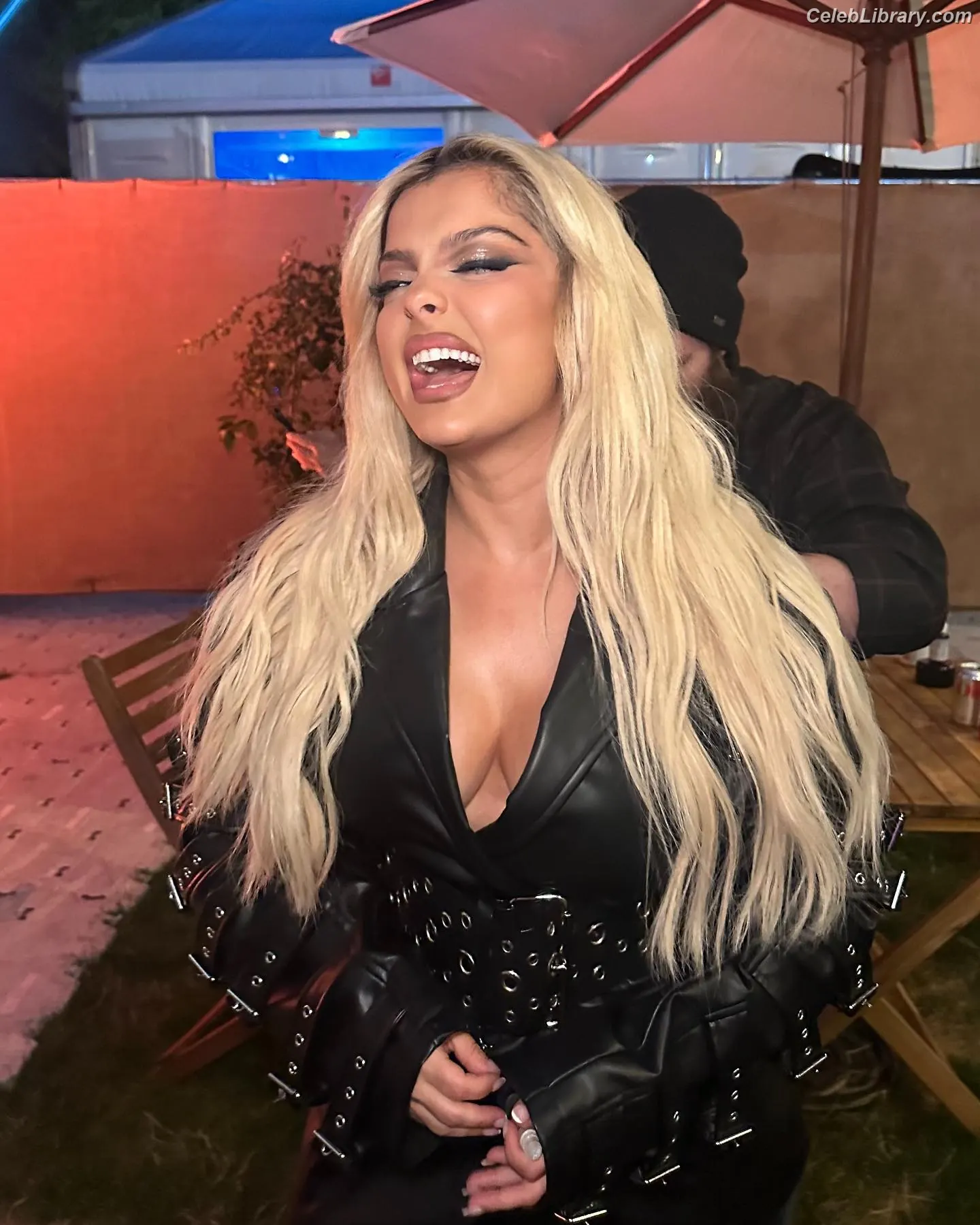 Bebe Rexha photo 3 of 403