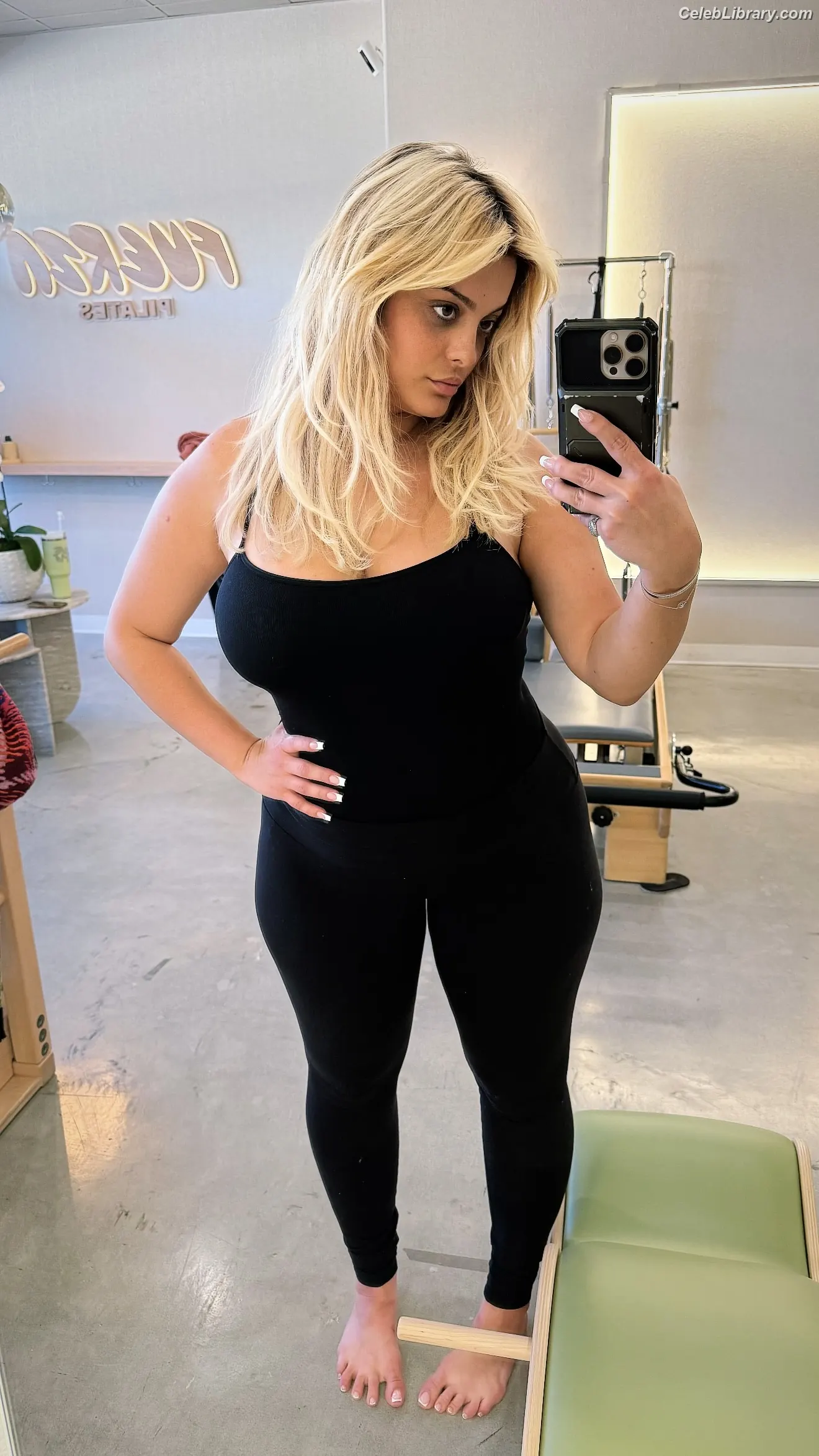 Bebe Rexha photo 18 of 403