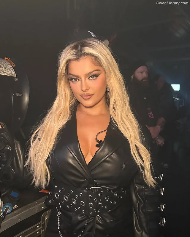 Bebe Rexha photo 7 of 404