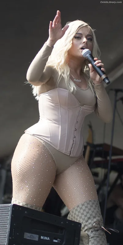 Bebe Rexha photo 5 of 404