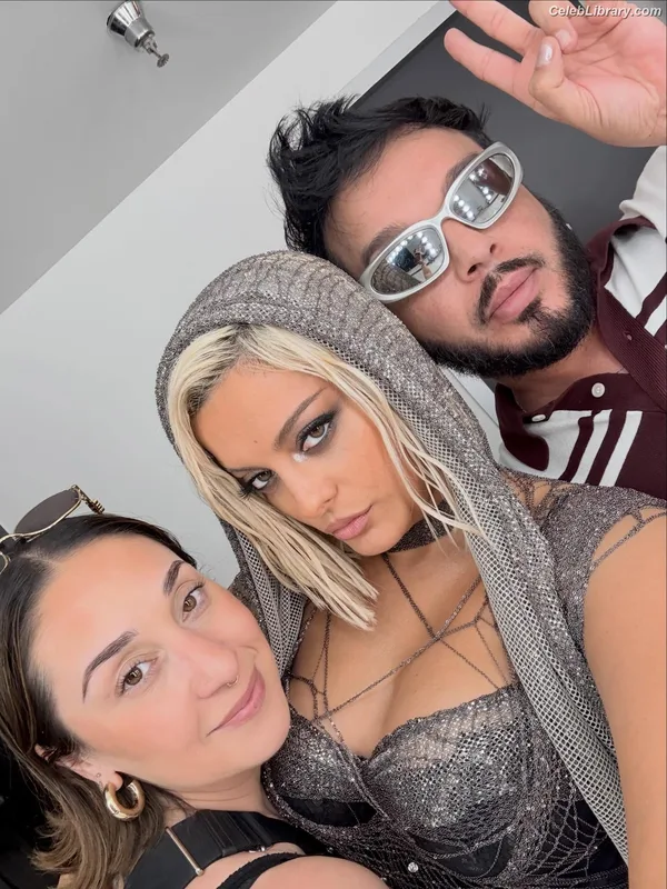 Bebe Rexha photo 8 of 404