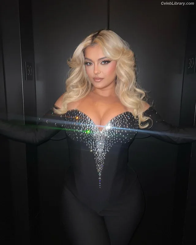 Bebe Rexha photo 10 of 404