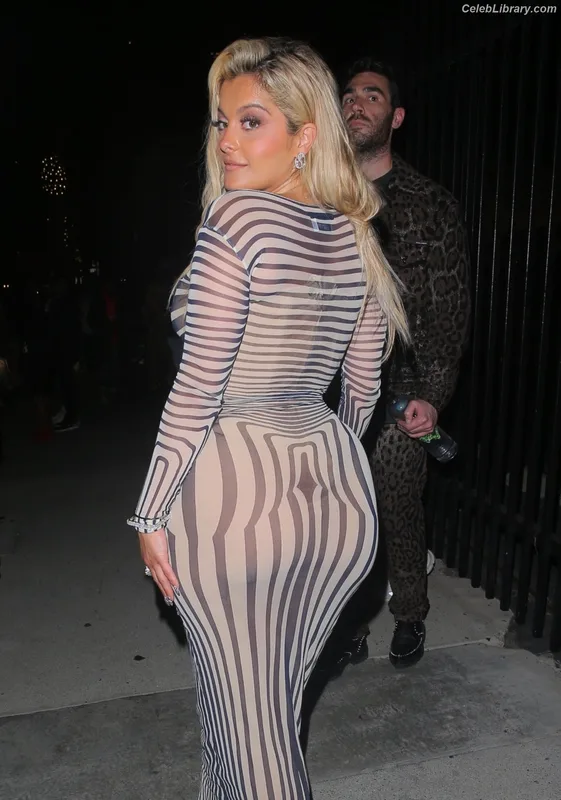 Bebe Rexha photo 16 of 404