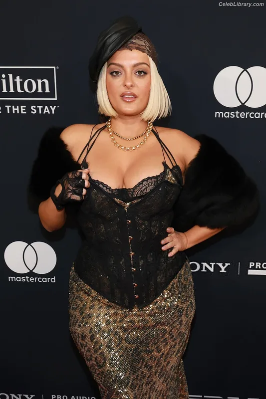 Bebe Rexha photo 21 of 404