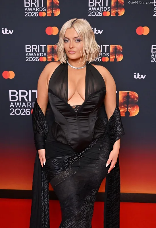 Bebe Rexha photo 24 of 404