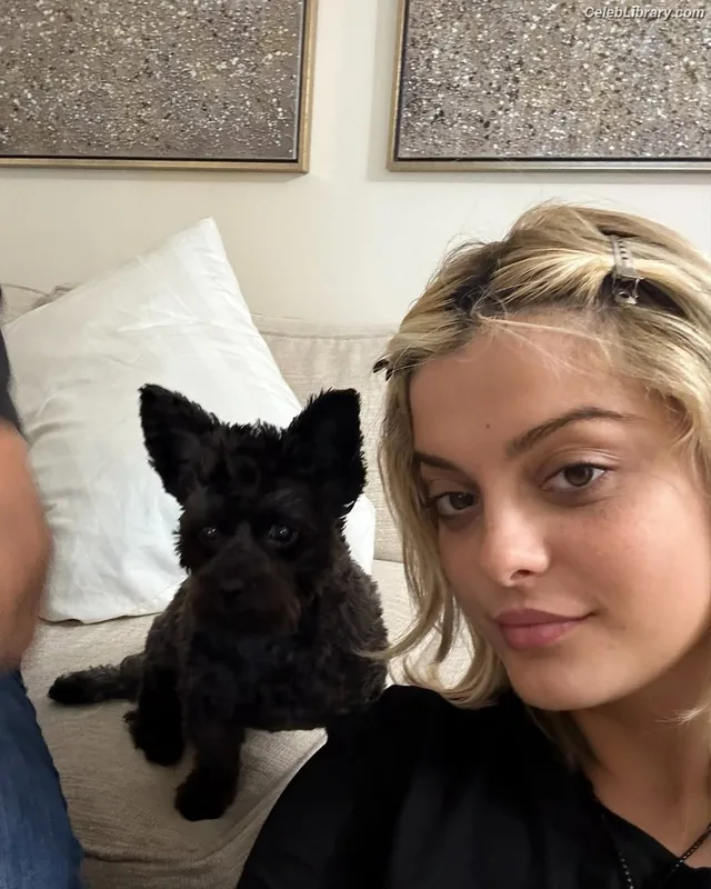Bebe Rexha photo 2 of 404