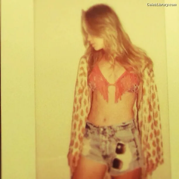Becca Tobin photo 14 of 88