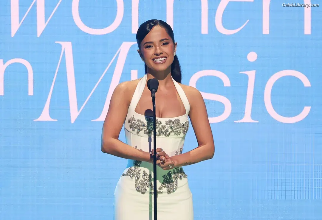 Becky G photo 10 of 805