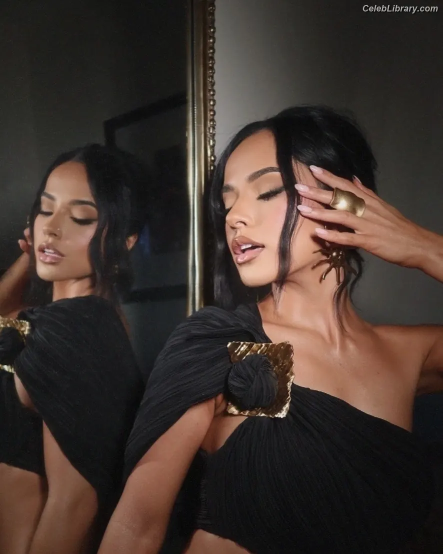 Becky G photo 16 of 805