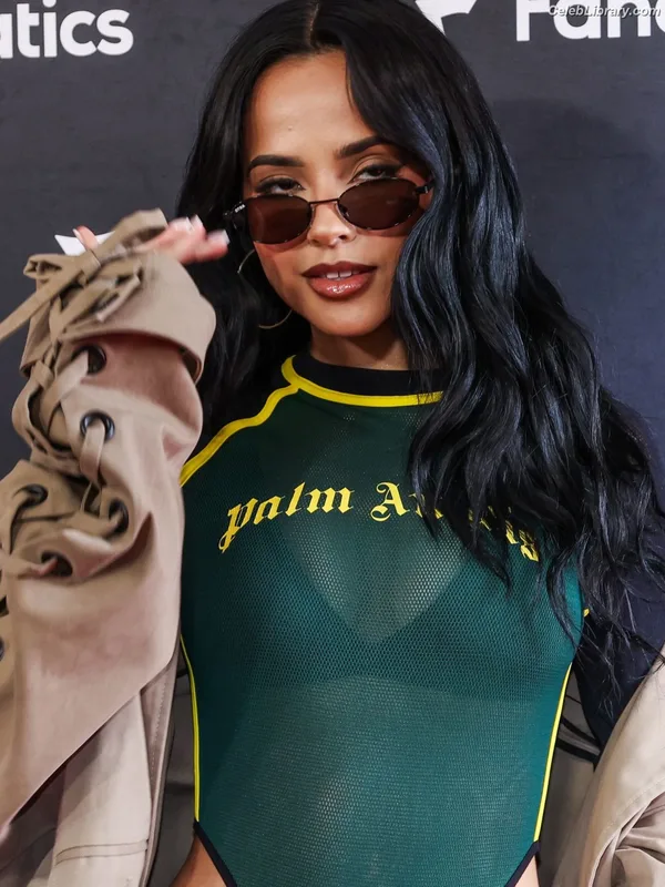 Becky G photo 7 of 806