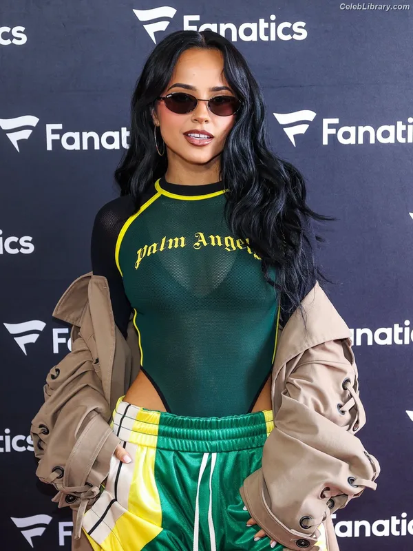 Becky G photo 9 of 806