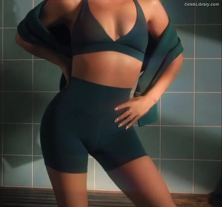 Becky G photo 24 of 806