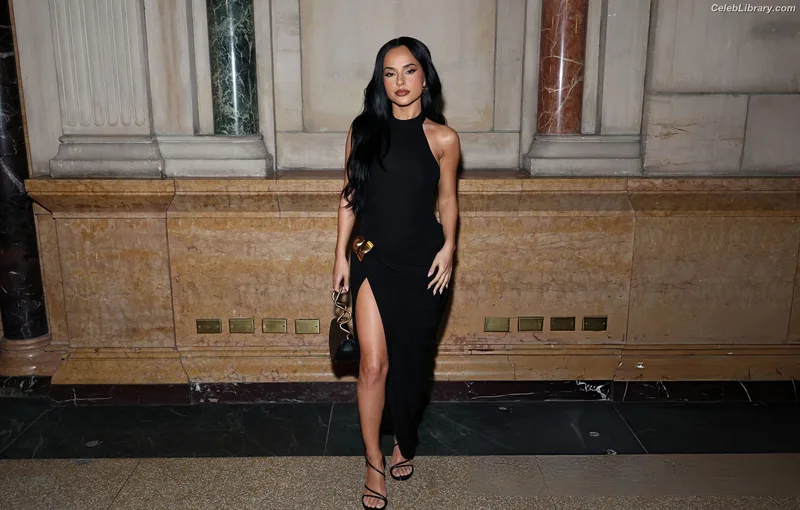Becky G photo 8 of 806