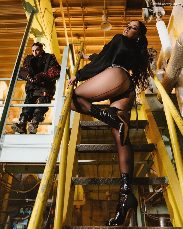 Becky G photo 6 of 806