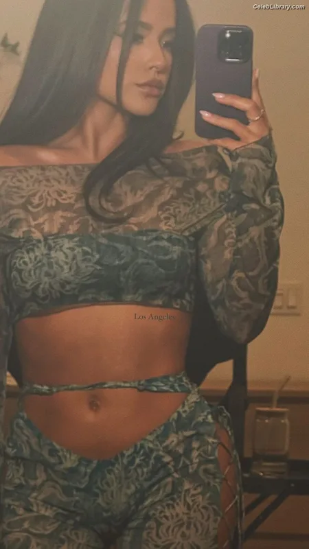Becky G photo 21 of 806