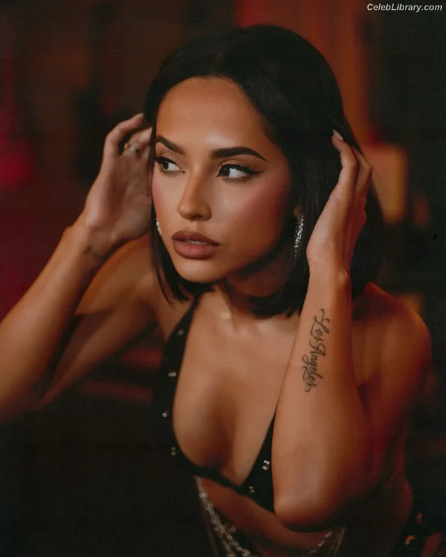 Becky G photo 2 of 806