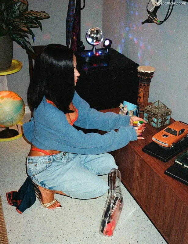 Becky G photo 19 of 806