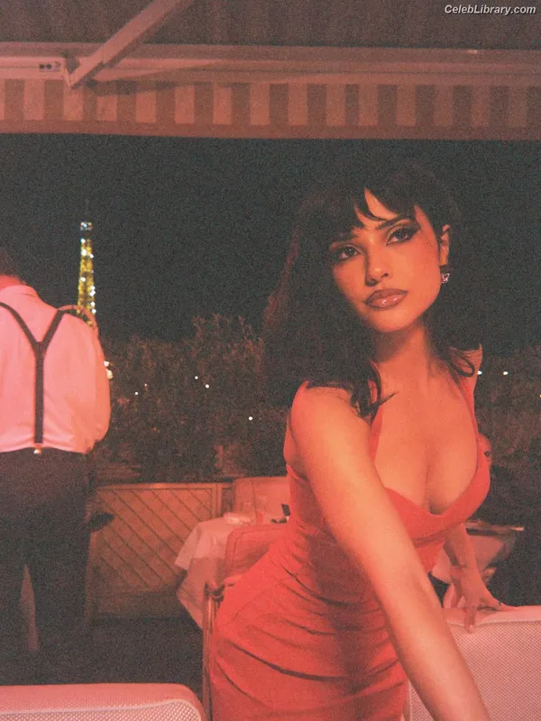 Becky G photo 5 of 806