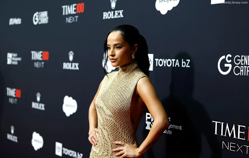 Becky G photo 21 of 806
