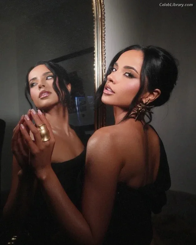 Becky G photo 4 of 806