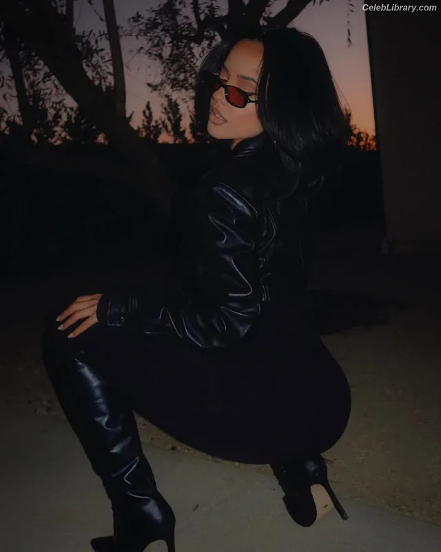 Becky G photo 6 of 806