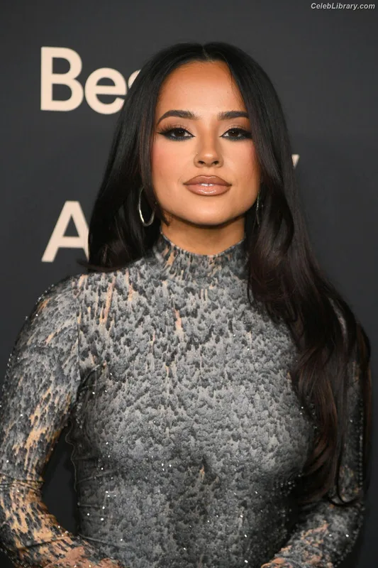 Becky G photo 9 of 806