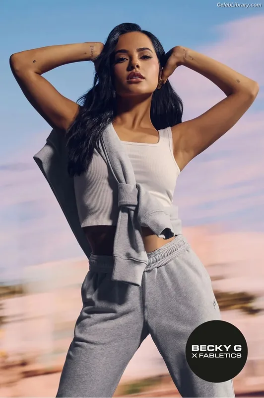 Becky G photo 2 of 806