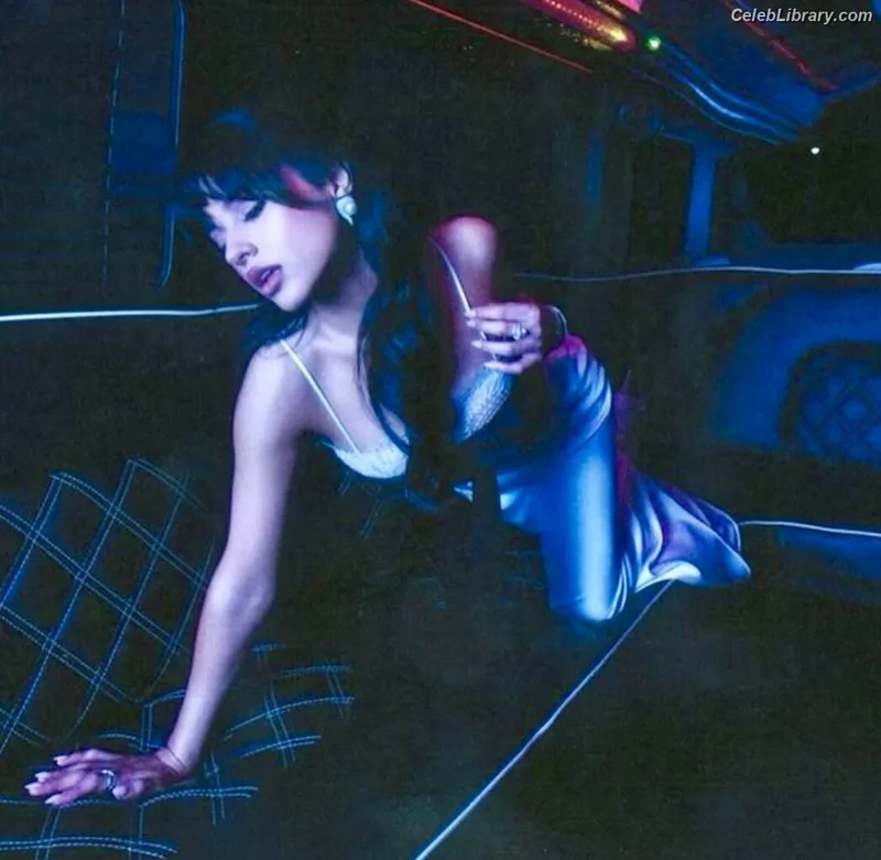 Becky G photo 20 of 806