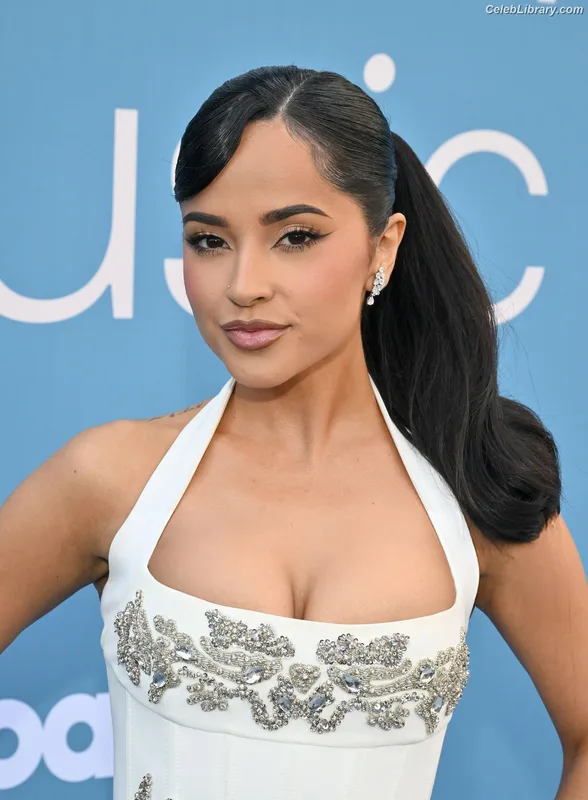 Becky G photo 11 of 806